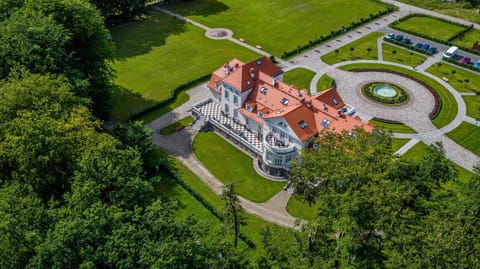 Property building, Bird's eye view, Garden, Garden view, Garden view