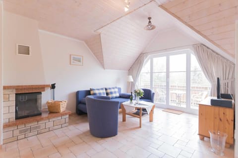 Haus WINDFLÜCHTER Whg. LF 5.2 Apartment in Wustrow