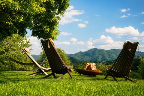 Natural landscape, Garden view, Mountain view, fireplace