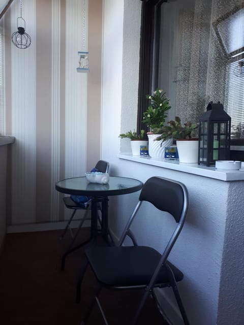 Decorative detail, City view, River view