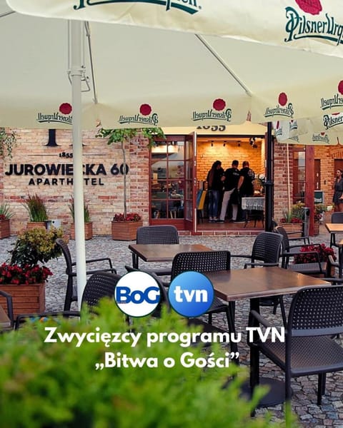 Property building, Restaurant/places to eat, Breakfast