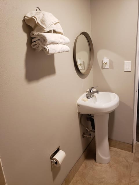 Parkrose Inn and Suites Motel in Parkrose