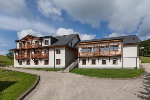 Property building, Banquet/Function facilities