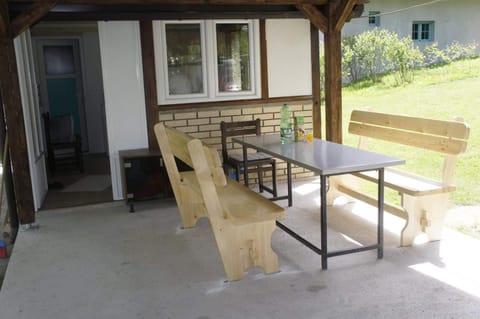 Ravne Apartman 2 Apartment in Federation of Bosnia and Herzegovina