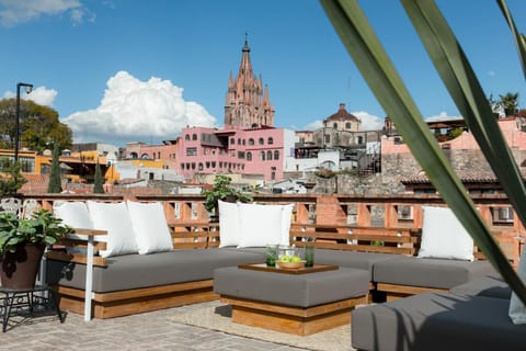Patio, Balcony/Terrace, Balcony/Terrace, Seating area