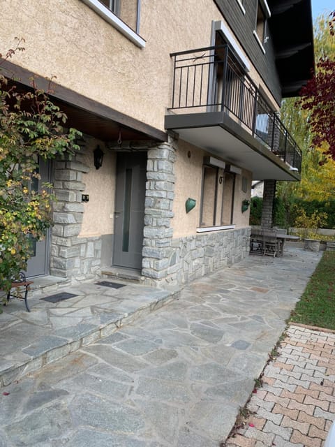 maison blanche Apartment in Briançon