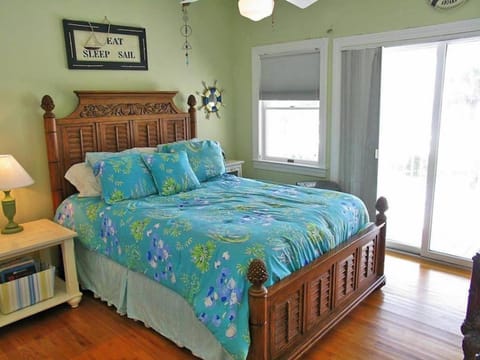 Most Requested Home on Millionaires Row! House in Isle of Palms