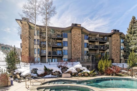 Shadowbrook 202-203 House in Snowmass Village
