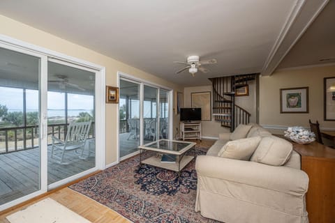 Brainwaves House in Edisto Beach