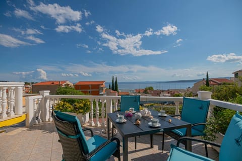 Patio, Balcony/Terrace, City view, Sea view