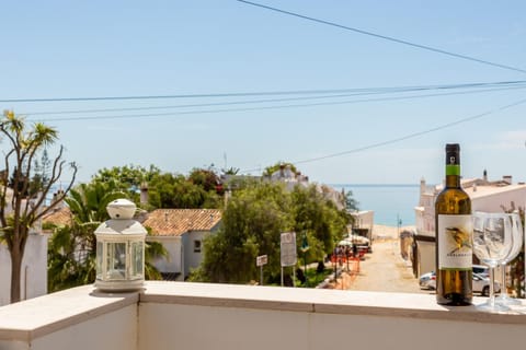 Balcony/Terrace, Sea view, Street view