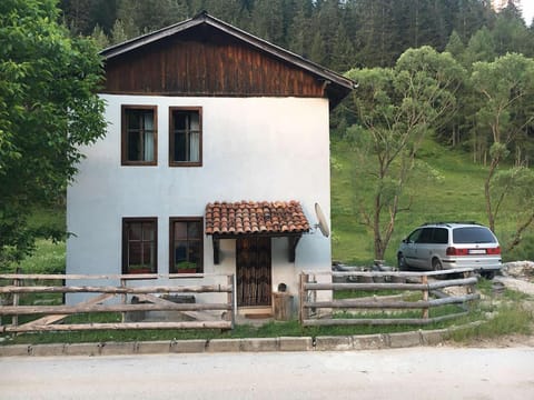 Къща край реката - Триград House in Decentralized Administration of Macedonia and Thrace