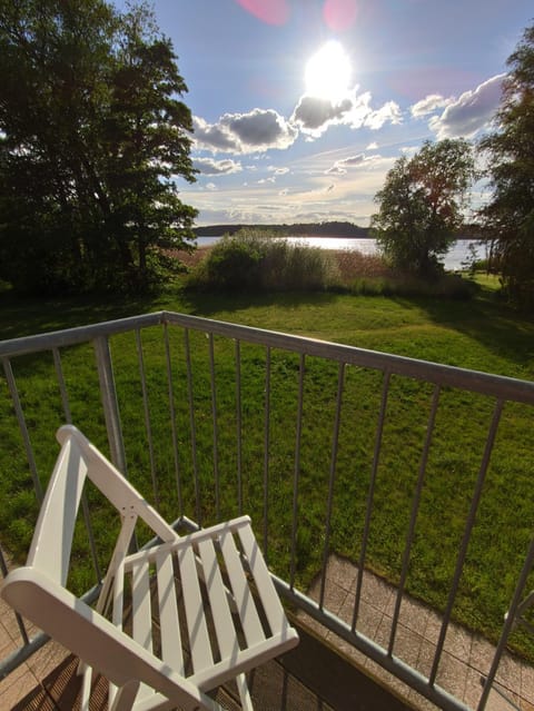 Balcony/Terrace, Garden view