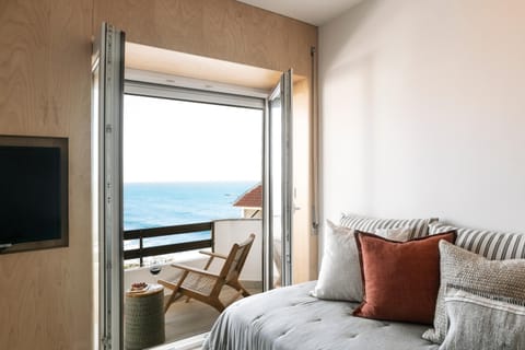 Balcony/Terrace, Living room, Seating area, Sea view