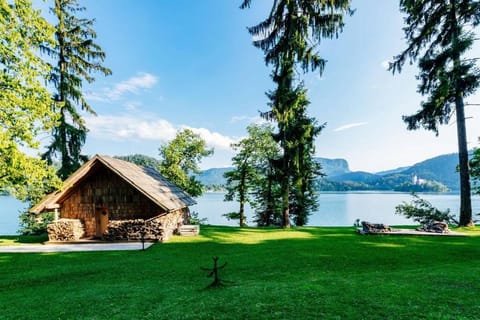 Private beach house on Lake Bled Apartment in Bled