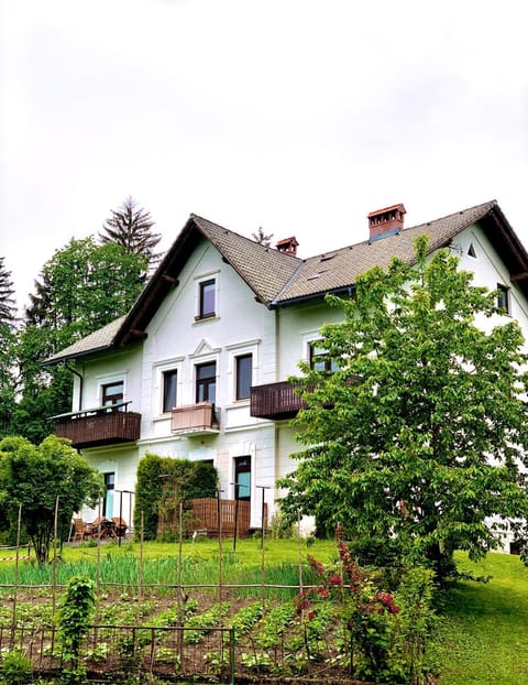 OPN Apartments Bled Apartment in Bled