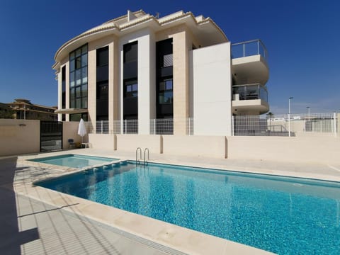 Facade/entrance, Pool view