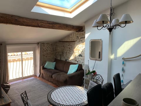 Seating area