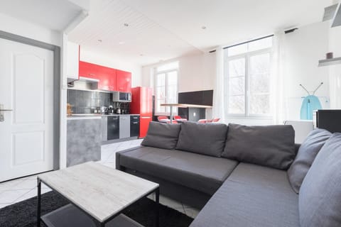 Living room, Lounge or bar