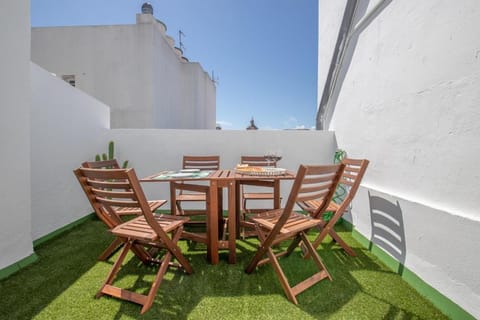 Patio, Balcony/Terrace