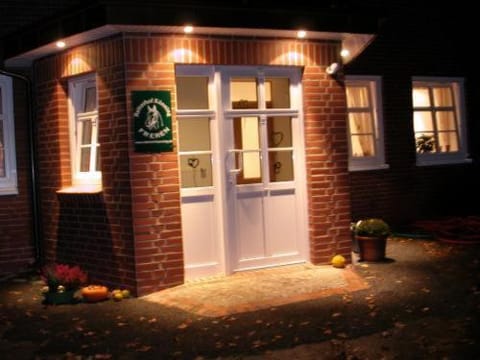 Facade/entrance
