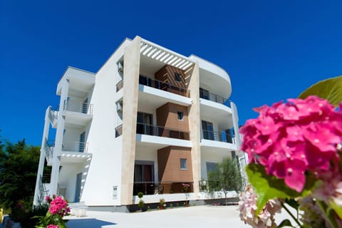 Property building, Summer