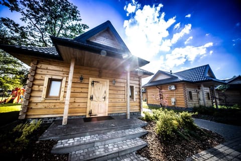 Facade/entrance, On site
