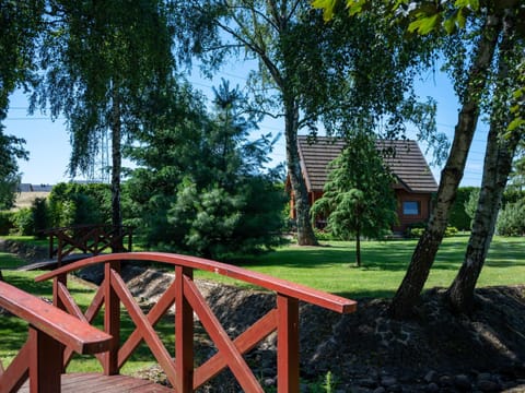 Property building, Spring, Day, Natural landscape, Garden, Garden view