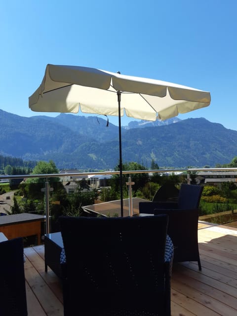 Property building, Decorative detail