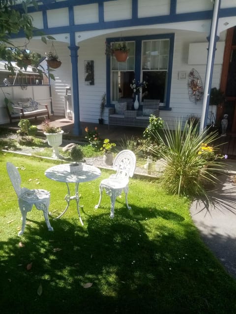 Property building, Garden