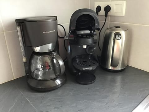 Coffee/tea facilities