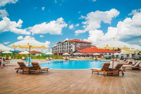 Day, Summer, Pool view, Swimming pool