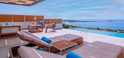 Amphitheatre Suites Apartment in Crete