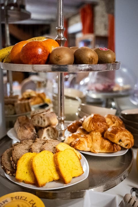 Continental breakfast