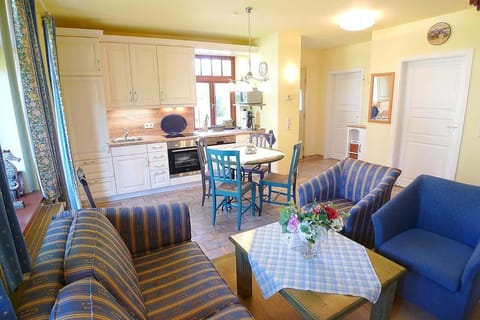 Ferienhaussiedlung Strandperlen Sanddornhof 2a (Typ VIII) House in Wustrow