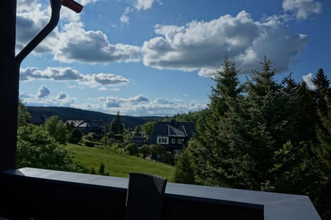Neighbourhood, Summer, Balcony/Terrace, Garden view, Mountain view