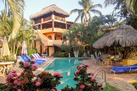 Property building, Swimming pool