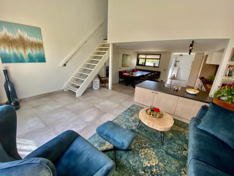 Welcome in - Vakantiehuis met ruime zonnige tuin I Lepelblad 44, Nieuwvliet-Bad Apartment in Zeeland, Netherlands