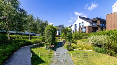 Property building, Day, Natural landscape, Garden, Garden view