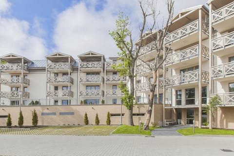 Property building, Neighbourhood, Floor plan