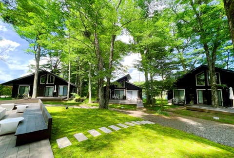 Property building, Spring, Day, Natural landscape, Garden view