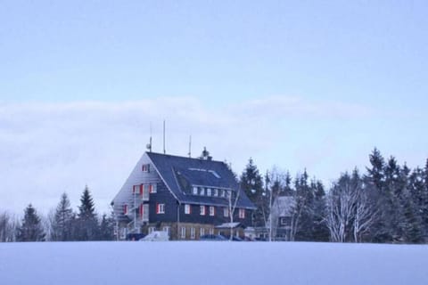Property building, Winter