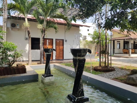 Garden view, Pool view
