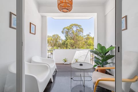 Balcony/Terrace, Balcony/Terrace