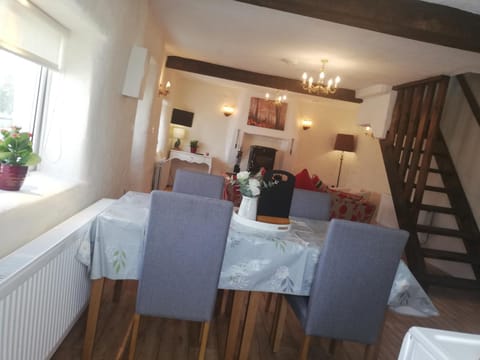 The Barn @Ardhill House House in County Donegal