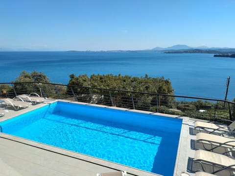 Day, Natural landscape, Pool view, Sea view, Swimming pool, sunbed