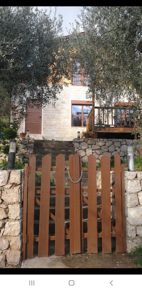 Cottage Four Olives House in Ulcinj Municipality