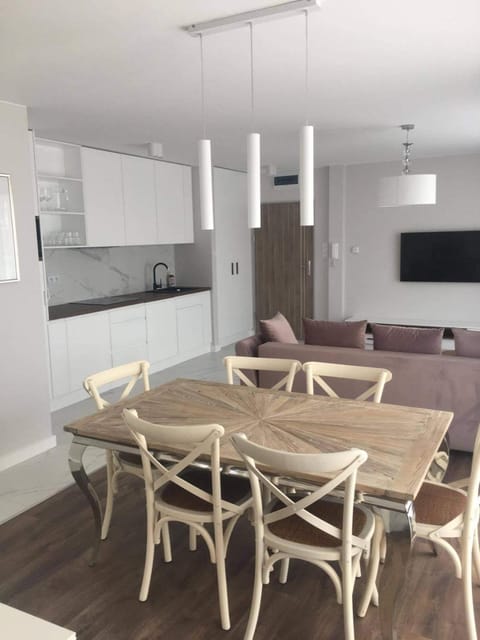 Apartament Amalia z tarasem widokowym i bocznym balkonem Apartment in West Pomeranian Voivodeship, Poland