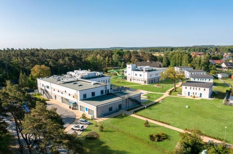 Property building, Bird's eye view, View (from property/room)