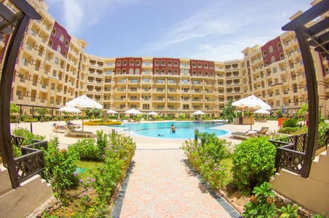 Beach, Swimming pool
